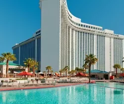 Las Vegas Hilton Adjacent to Convention Center Bought by Westgate Resorts